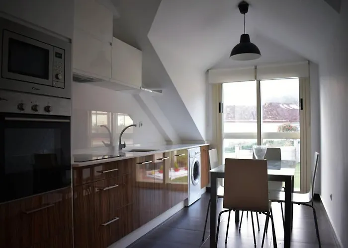 Aldara A Escasos Metros De La Playa Samieira