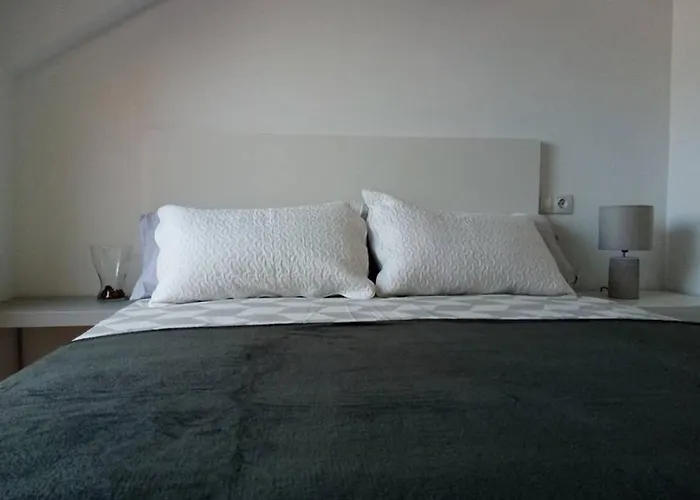 Aldara A Escasos Metros De La Playa